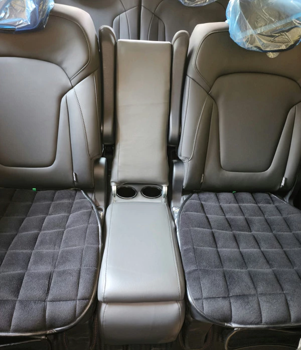 เบาะนั่งตรงกลาง เบาะนั่งกัปตัน stargazer มีพนักพิง