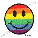 ตัวรีดติดเสื้อน่ารักๆ อาร์มรีดติดเสื้อ ลายการ์ตูน สติ๊กเกอร์รีดติดเสื้อลาย smile