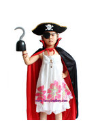 ชุดโจรสลัดเด็ก ใช้ได้ทั้งเด็กชายและเด็กหญิง ขนาดฟรีไซด์ ประกอบด้วย หมวกแบบแบ็ง+ที่ปิดตา+ผ้าคลุม 90 ซม. + มือตะขอ