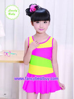 ชุดว่ายน้ำเด็กหญิง แบบ 1 ชิ้น สีชมพู มีขนาด M, L