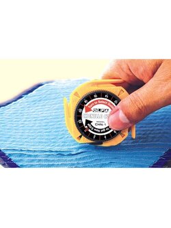 มีดคัตเตอร์ตัดผ้า OLFA CHN-1