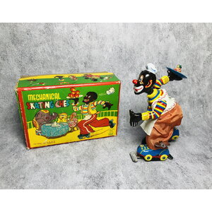 50s TPS Mechanical Skating Chef Wind up Toy