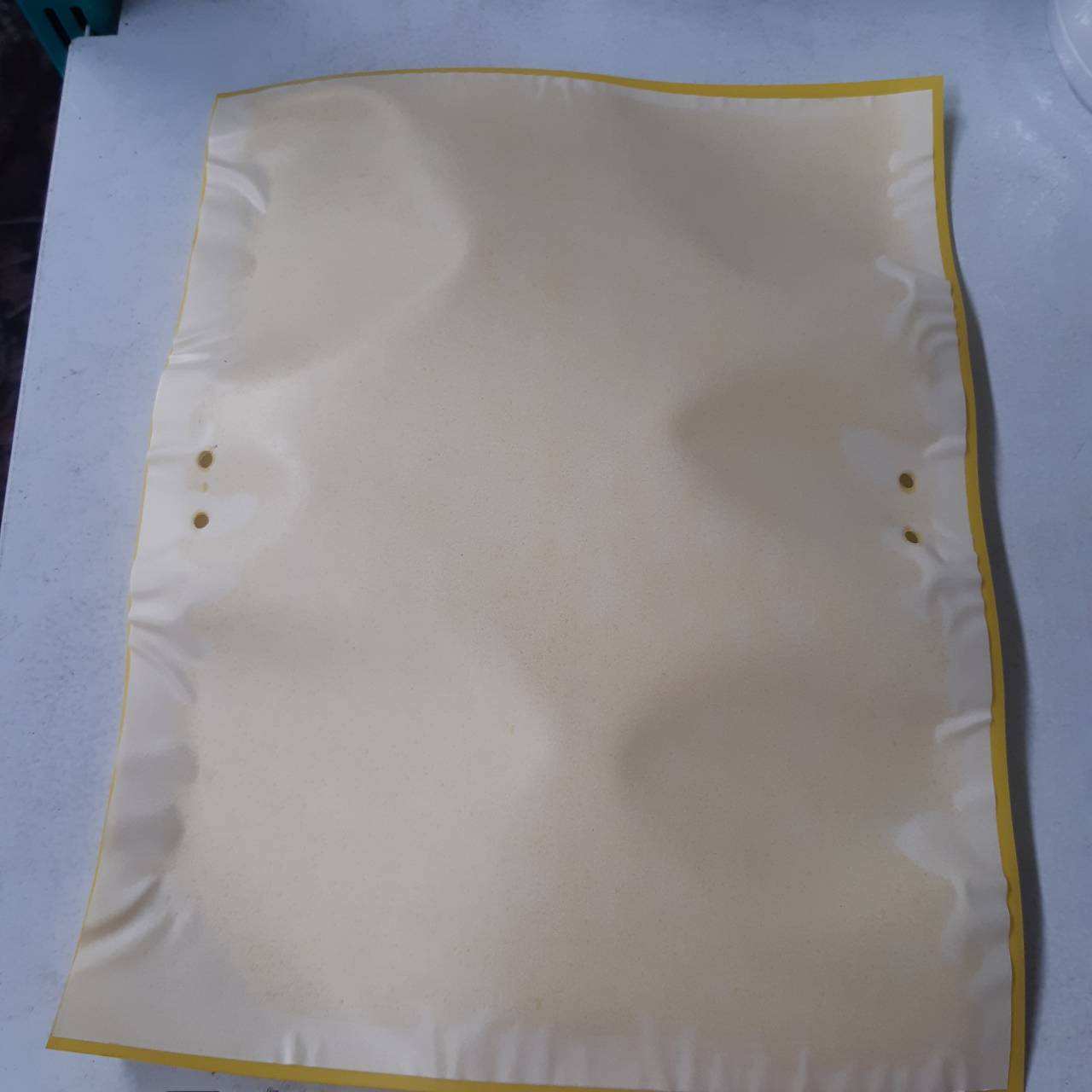 กระดาษกาวดักแมลงสองด้าน ขนาด 20x25 ซม./แผ่น