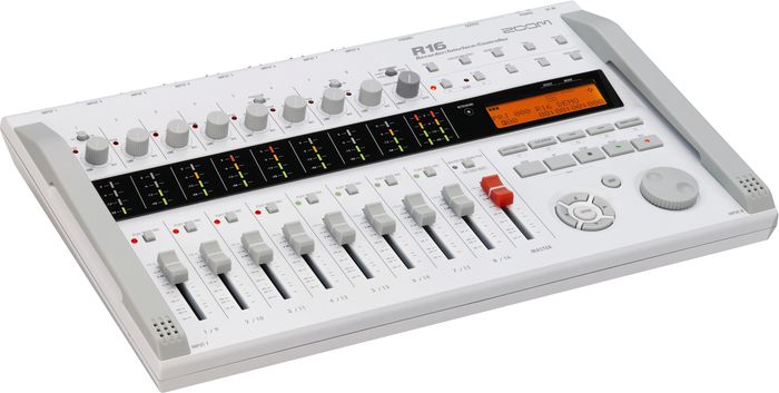 Zoom R16 Multitrack Mobile Production Studio