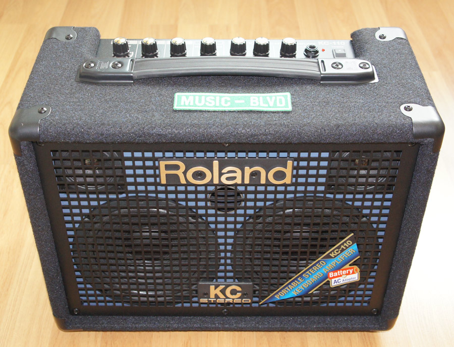 Roland KC-110 Battery-Powered Keyboard Amplifier