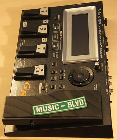Roland GR-55 Guitar Synthesizer