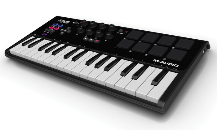 M-Audio Axiom AIR Mini 32 MIDI Controller