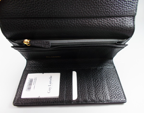 กระเป๋าสตางค์ Guy Laroche ดำ ใหม่ แท้