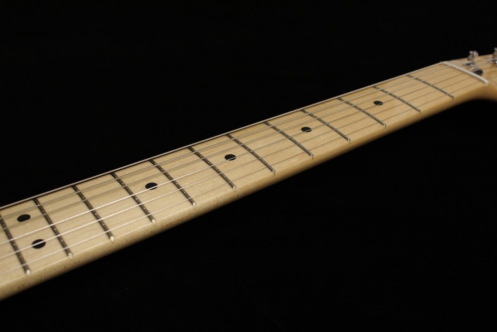 Fender FSR Antigua Stratocaster