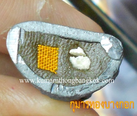 กุมารทองเจ้าเพชร เนื้อชินสังขวานร รุ่น สรงน้ำ 56 ขนาดพกพา 1 นิ้ว หลวงพ่อสุพจน์ วัดศรีทรงธรรม จ.นครสวรรค์ (โชว์)