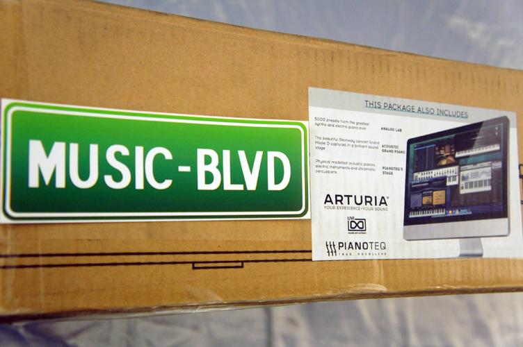 Arturia KeyLab 88 Keyboard Controller