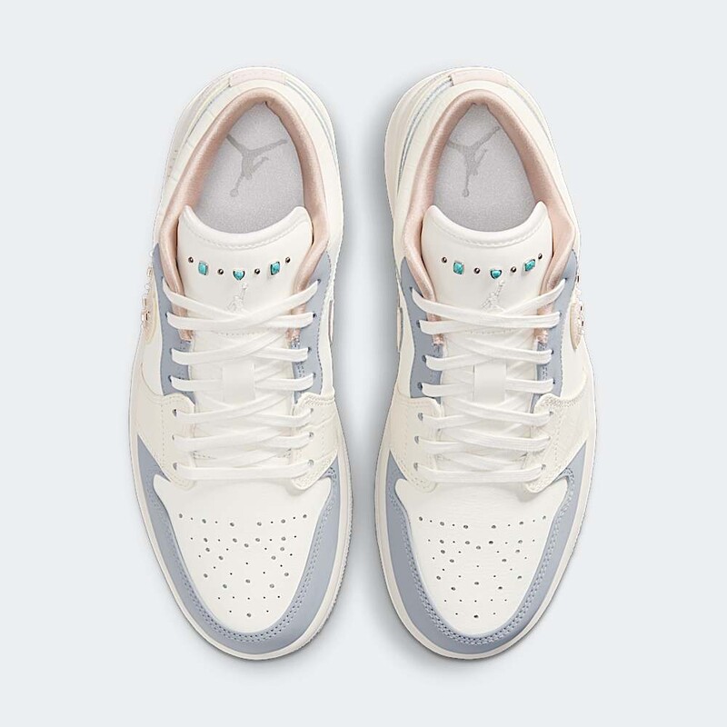 Nike Air Jordan 1 Low “Sail/Soft Pearl”