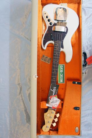 Fender American Vintage 64 Jazz Bass