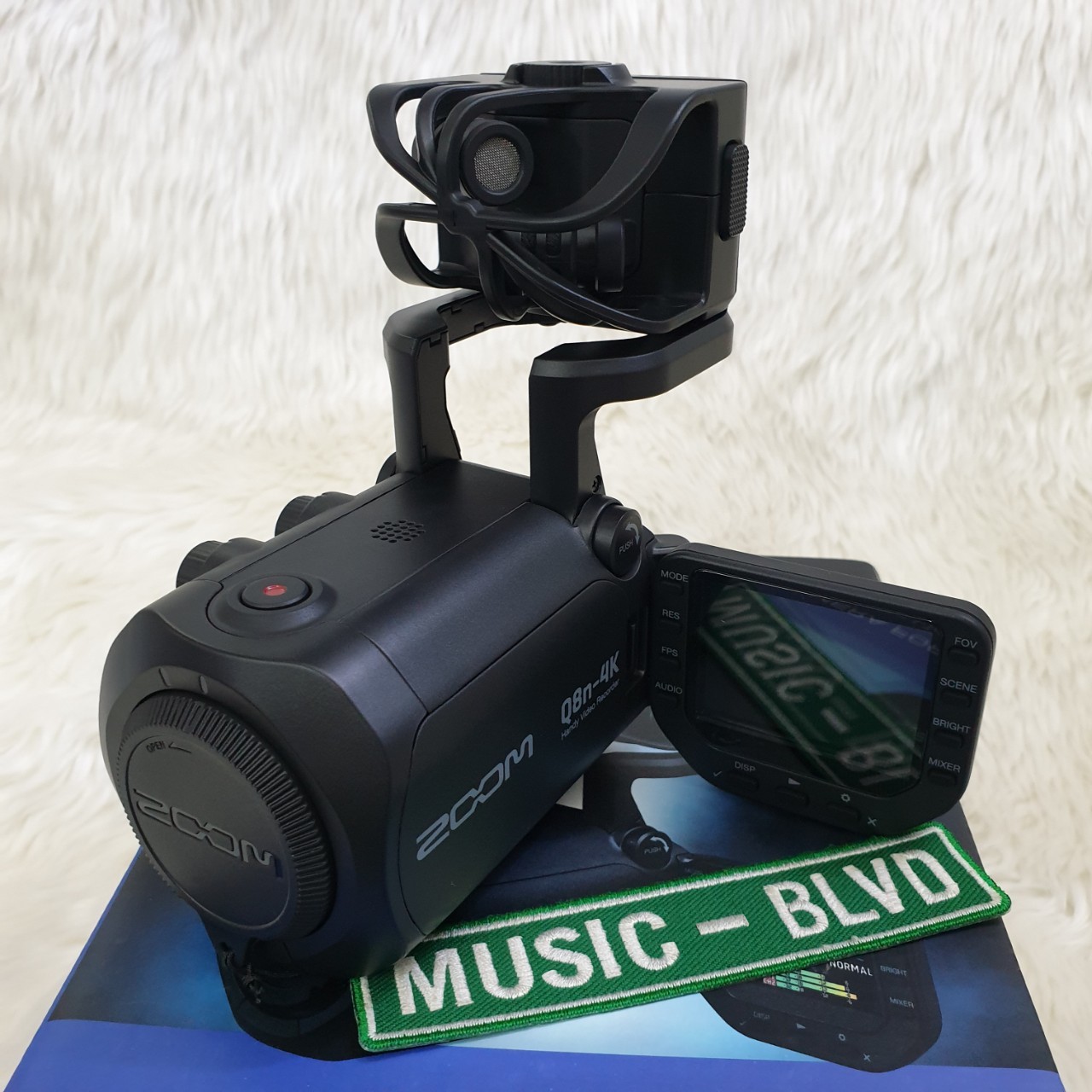 Zoom Q8n-4K Ultra High-definition Handy Video Recorder