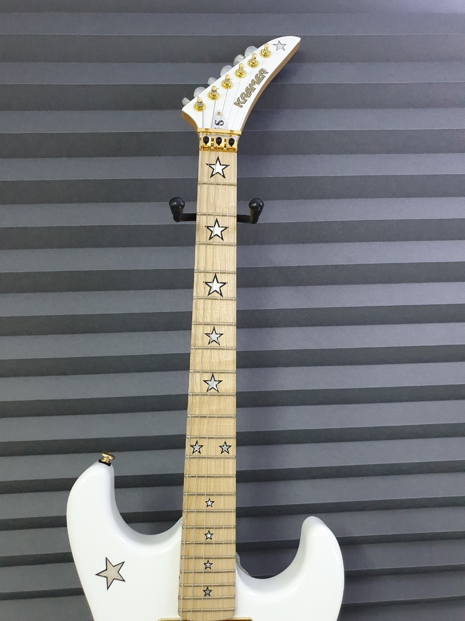 Kramer Jersey Star Electric Guitar Antique White