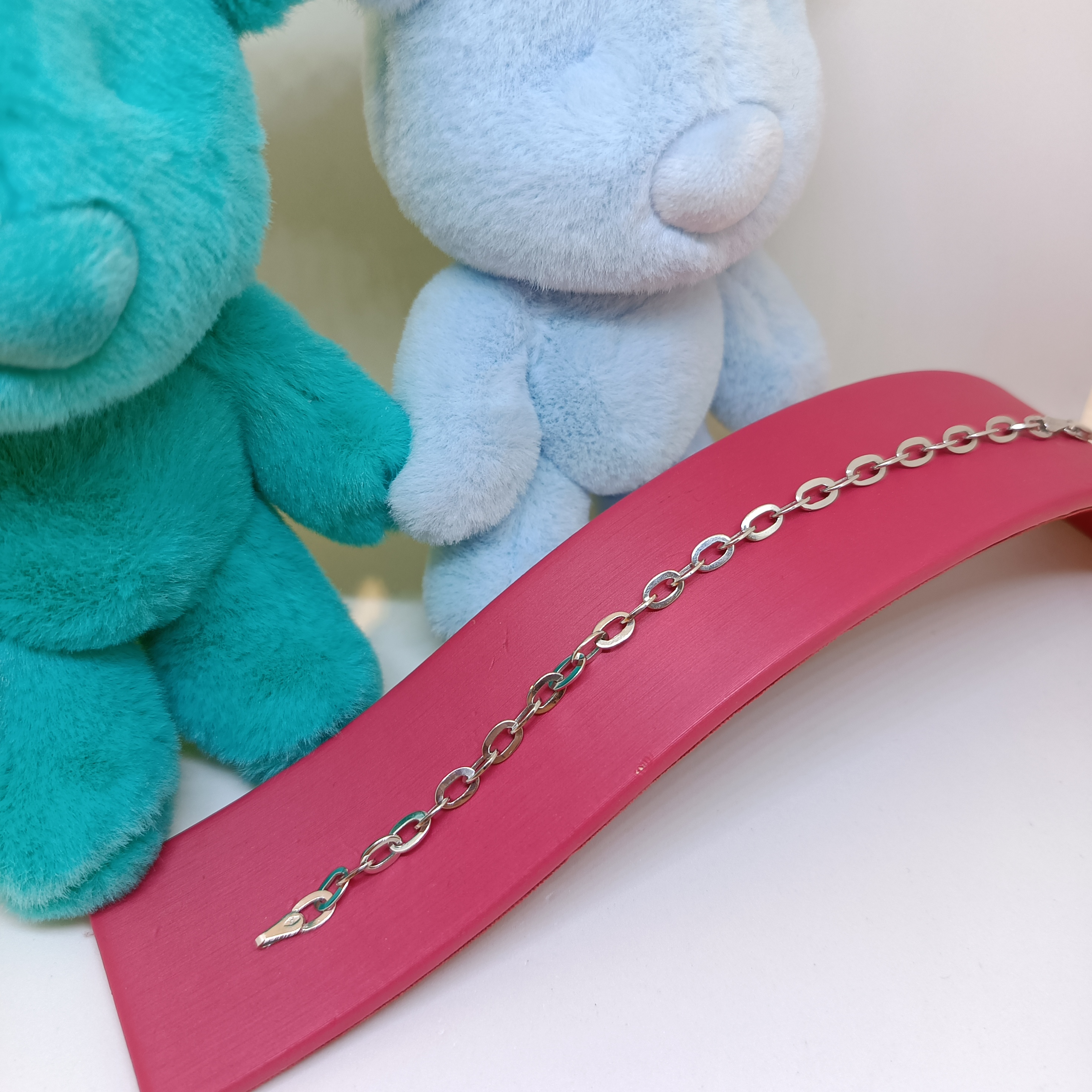 สร้อยข้อมือทอง18K สายตัน เป็นโซ่ห่วงเลข0 งานทองอิตาลี่ 18K ประทับตรา750