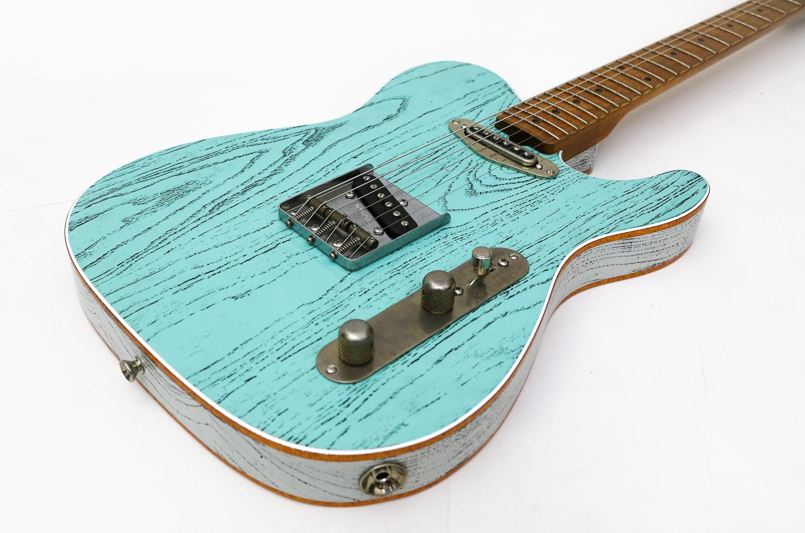 Palir Guitars Mojo Titan in Seafoam Green & White with Gold Sparkle Binding NAMM 16