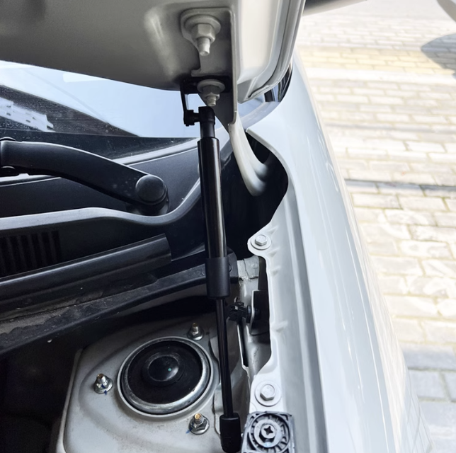 โช๊คฝากระโปรงหน้า Wuling Binguo EV