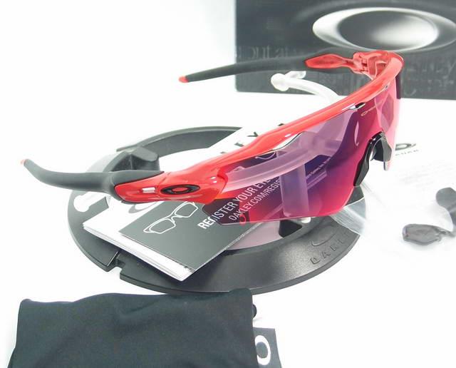 OAKLEY RADAR EV PATH (A) Red Line w/ Prizm Road OO9275-13