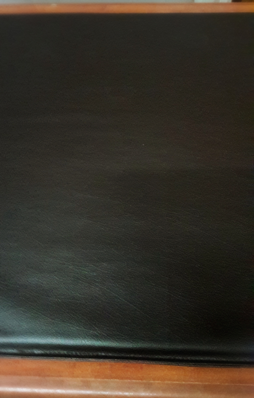 วิถีพุทธ อาสนะยางพารา อาสนะพระ เบาะนั่งสมาธิ เบาะรองนั่งปฏิบัติธรรม อาสนะยางพารา หุ้มหนังเทียม ขนาด 65x70 ซม.หนา 1 นิ้ว สีน้ำตาล