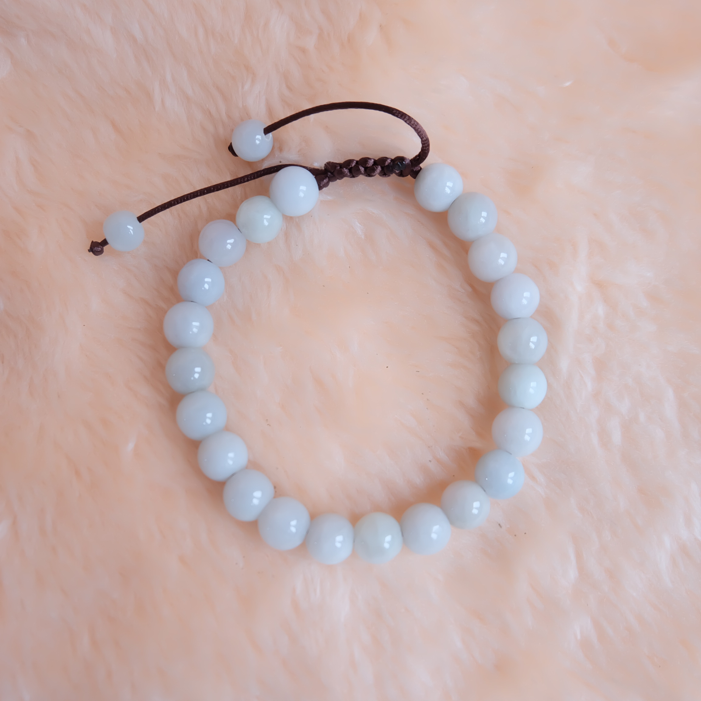 สร้อยข้อมือลูกปัดหยกแท้ 9 มิล หยกแท้ หยกพม่า หยกขาว เชือกดึง รอบข้อมือ 18.5-20 ซม.