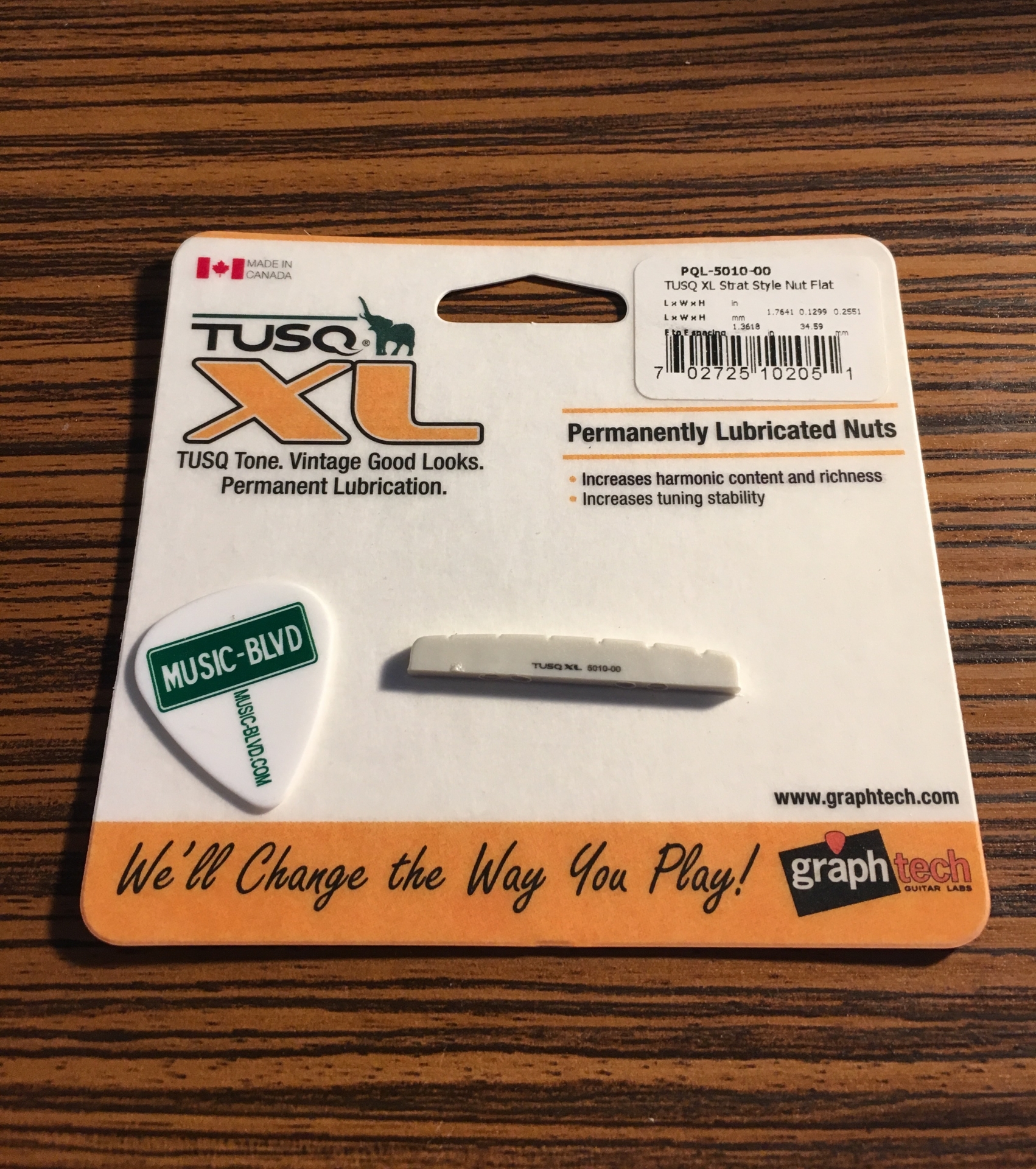 Graph Tech Tusq XL PQL-5010-00 F ender Style Flat-bottomed Nut