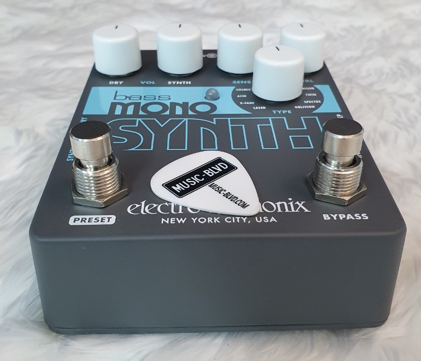Electro-Harmonix Bass Mono Synth Bass Effects Pedal
