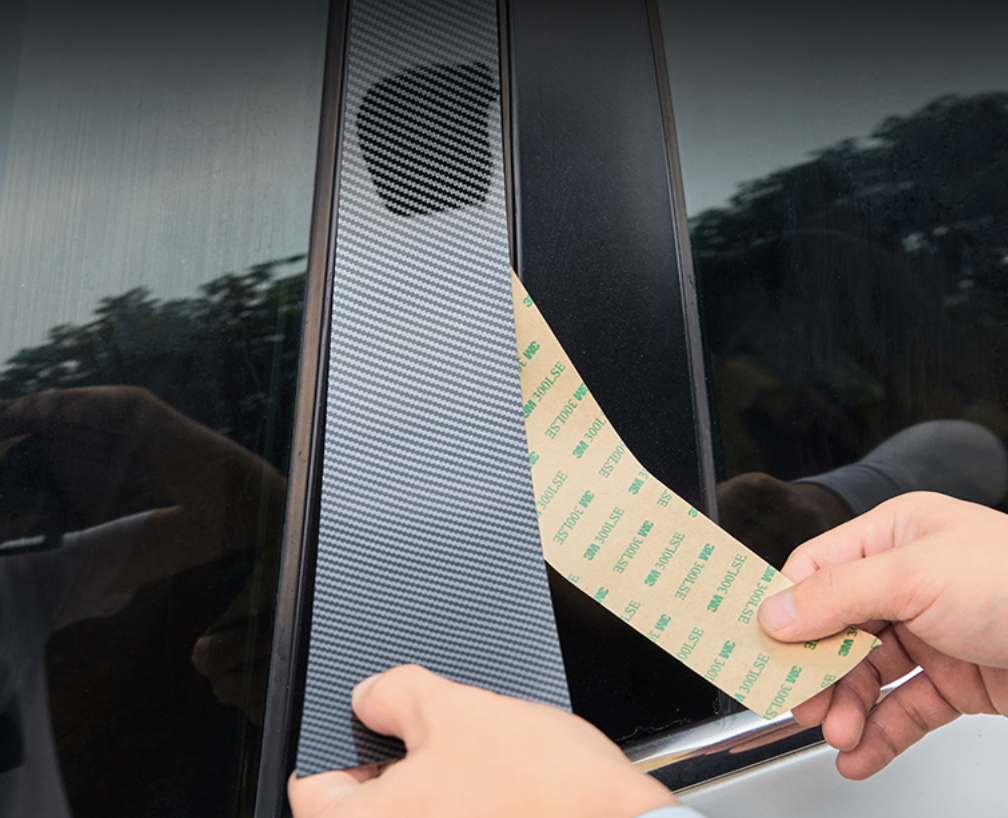 สติ๊กเกอร์แต่งรถ สติ๊กเกอร์เคฟล่า แผ่นติดเสาประตู สำหรับรถยนต์ไฟฟ้า NETA V , NETA V pro