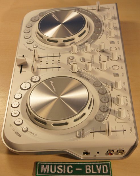 Pioneer DDJ-WEGO DJ Controller