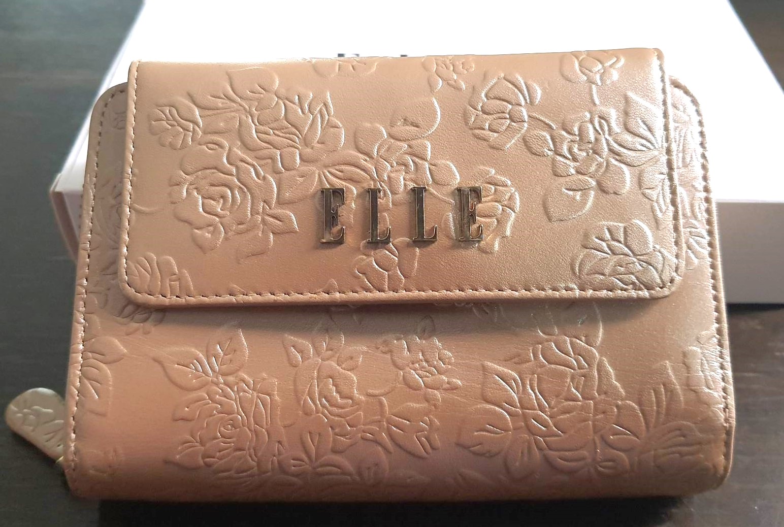 กระเป๋าสตางค์ ELLE เบจเมทาลิก ใหม่ แท้