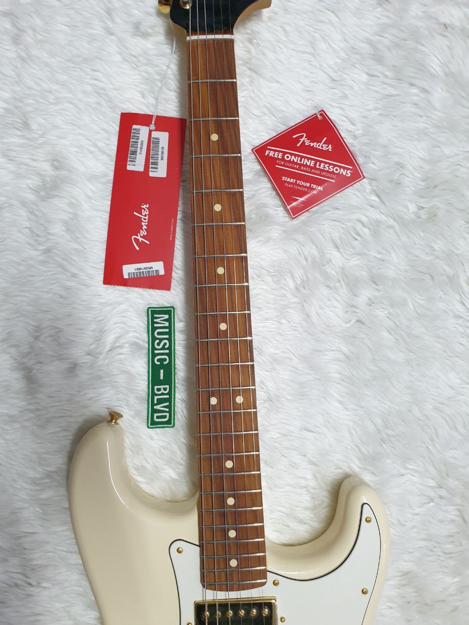 Fender Limited Mahogany Blacktop Stratocaster HHH - Olympic White w/ Gold Hardware