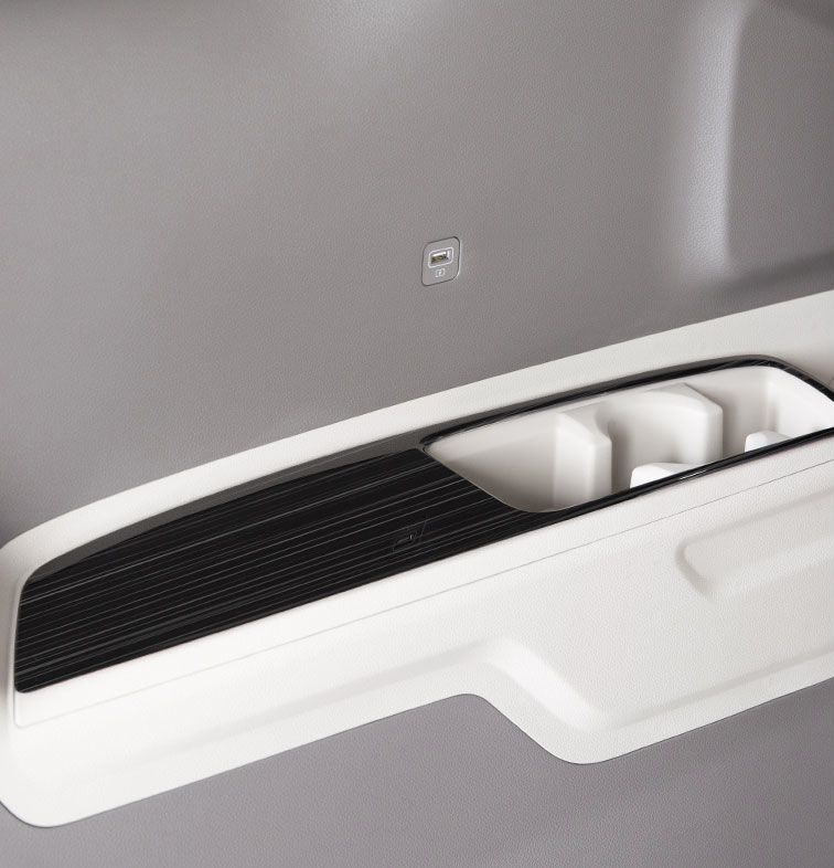 ครอบวางแก้วแถวสาม KIA Carnival KA4(Gen4)