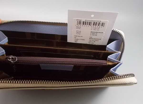 กระเป๋าสตางค์ ELLE เบจ ใหม่ แท้