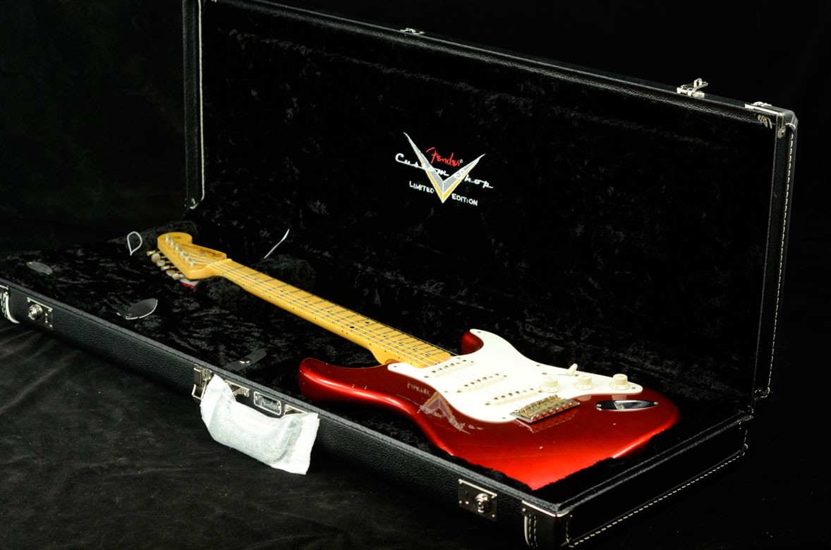 Fender Total Tone 57 Strat - Candy Apple Red - Relic - R71420