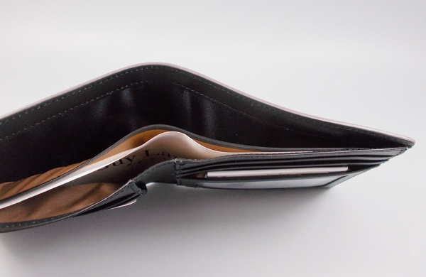 กระเป๋าสตางค์ Guy Laroche ดำ ใหม่ แท้