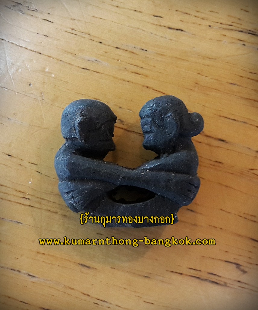 ตุ๊กตามหาเสน่ห์ หลวงพ่อชื่น วัดตาอี จ.บุรีรัมย์ สีดำ เนื้อมวลสารล้วน ขนาดพกพา (โชว์)