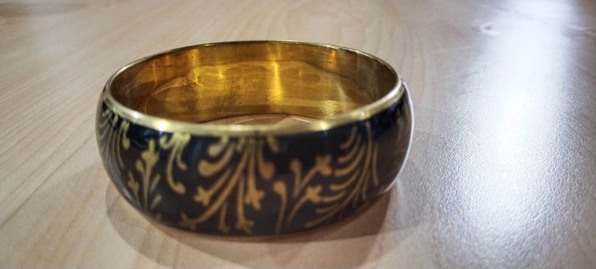 กำไลแขนงานไม้ คละแบบคละลาย ราคาส่ง