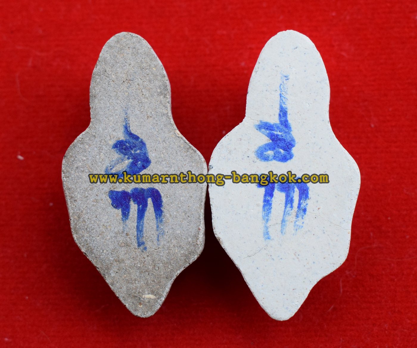 เศียรพ่อครูฤาษี บรมครู หลวงพ่อหวาน วัดบ้านไร่ จ.ลพบุรี (ชุด2องค์) เนื้อผงพุทธคุณ ขนาดห้อยคอ สูง 4.5ซม. กว้าง 2ซม.