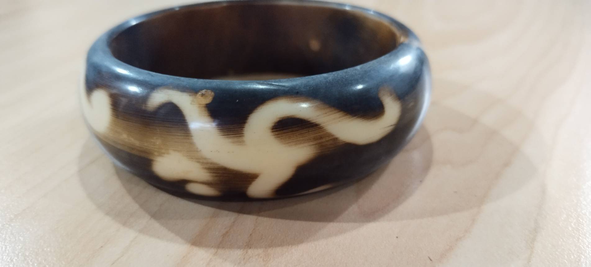 กำไลแขนงานไม้ คละแบบคละลาย ราคาส่ง