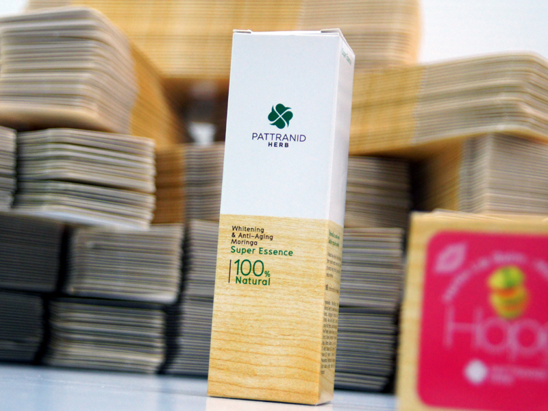 ผลิตกล่อง สำหรับบรรจุเครื่องสำอาง