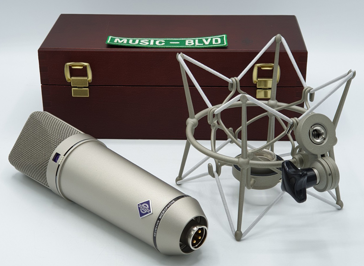 Neumann U 87 Ai Large-Diaphragm Multipattern Condenser Microphone (Studio Set, Nickel)