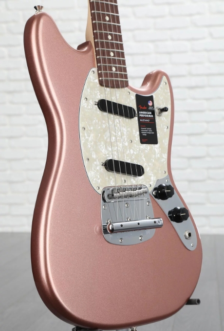 Fender American Performer Mustang