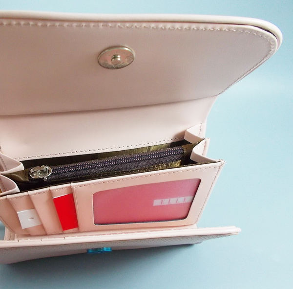 กระเป๋าสตางค์ ELLE เบจ-โอรส ใหม่ แท้