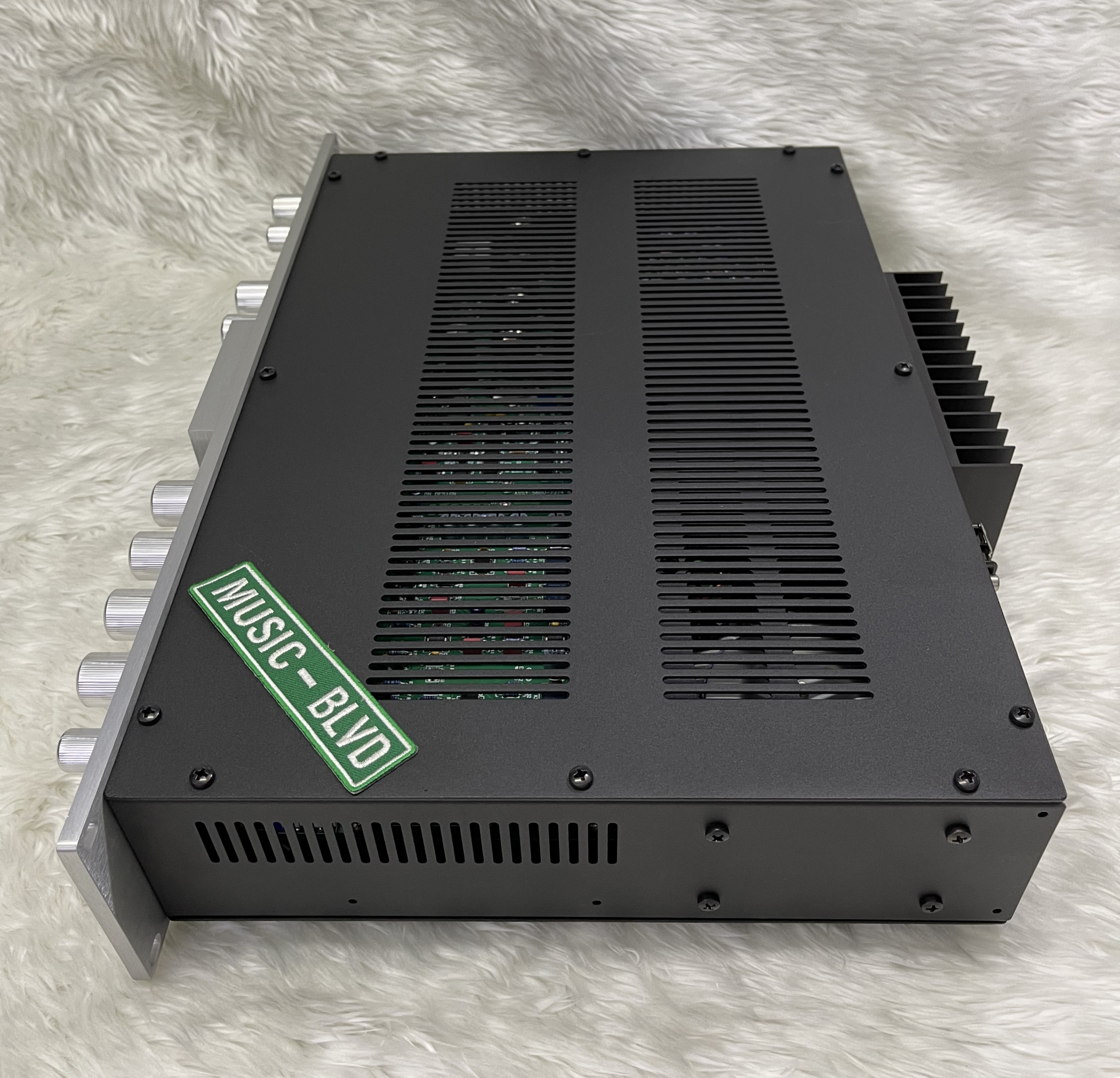 Avalon VT-737sp Class A Mono Tube Channel Strip