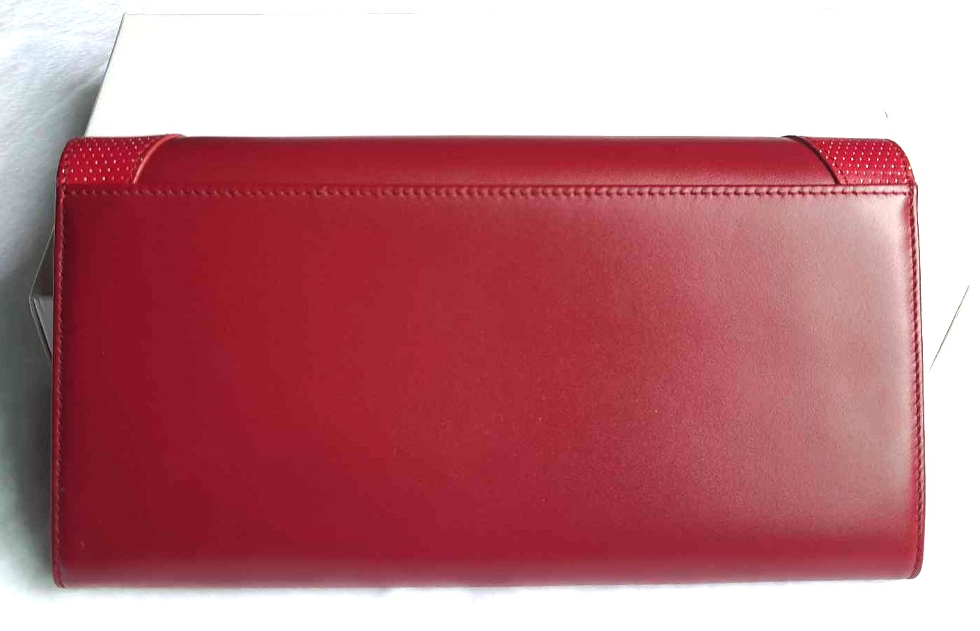 กระเป๋าสตางค์ Guy Laroche เปลือกมังคุด-คัตติ้ง ใหม่ แท้