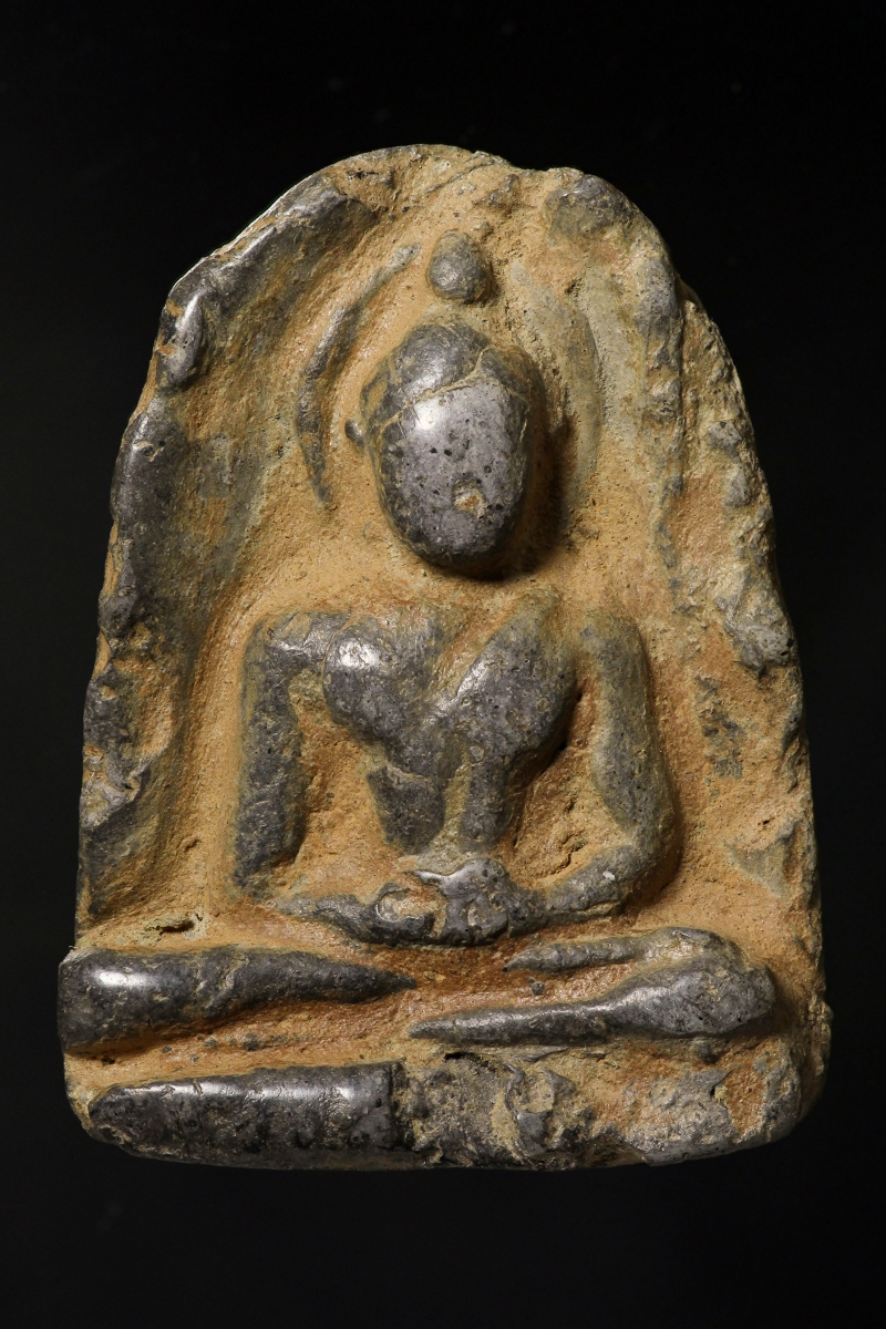 พระซุ้มกอกำแพงเพ็ชร พิมพ์ใหญ่ไม่มีกนก เนื้อเขียวมอย จ.กำแพงเพ็ชร (โชว์พระ)