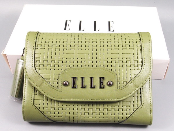 กระเป๋าสตางค์ ELLE เขียวตอง ใหม่ แท้