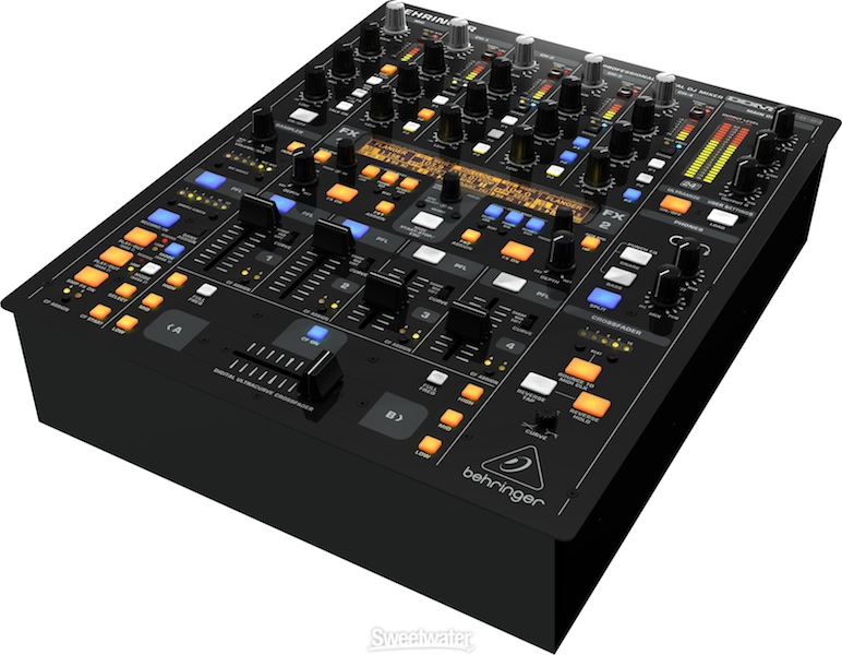 Behringer DDM4000 5-channel Digital DJ Mixer