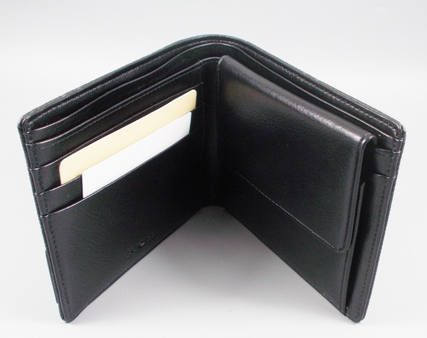 กระเป๋าสตางค์ HOW ดำ ใหม่ แท้