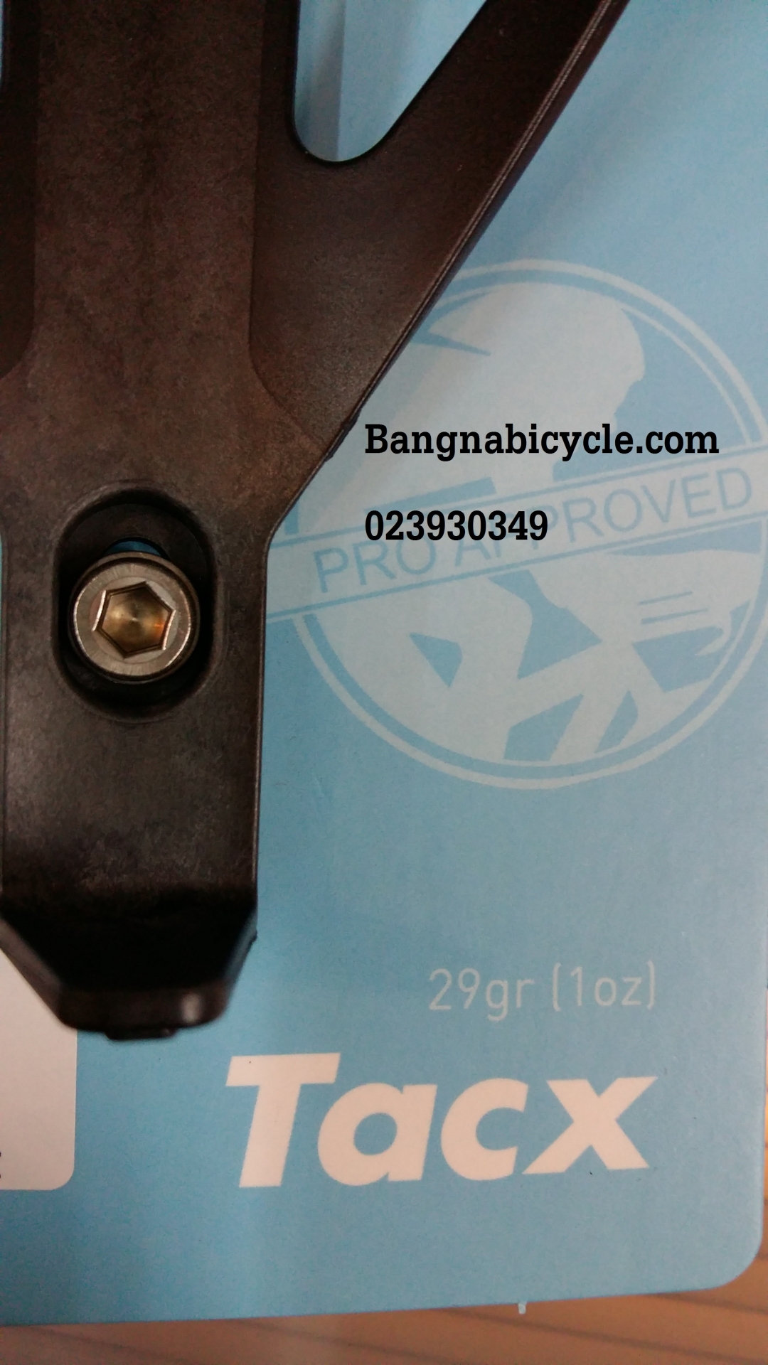 [SALE] ขากระติกTacx แถมกระติก [คาร์บอน+ไฟเบอร์]